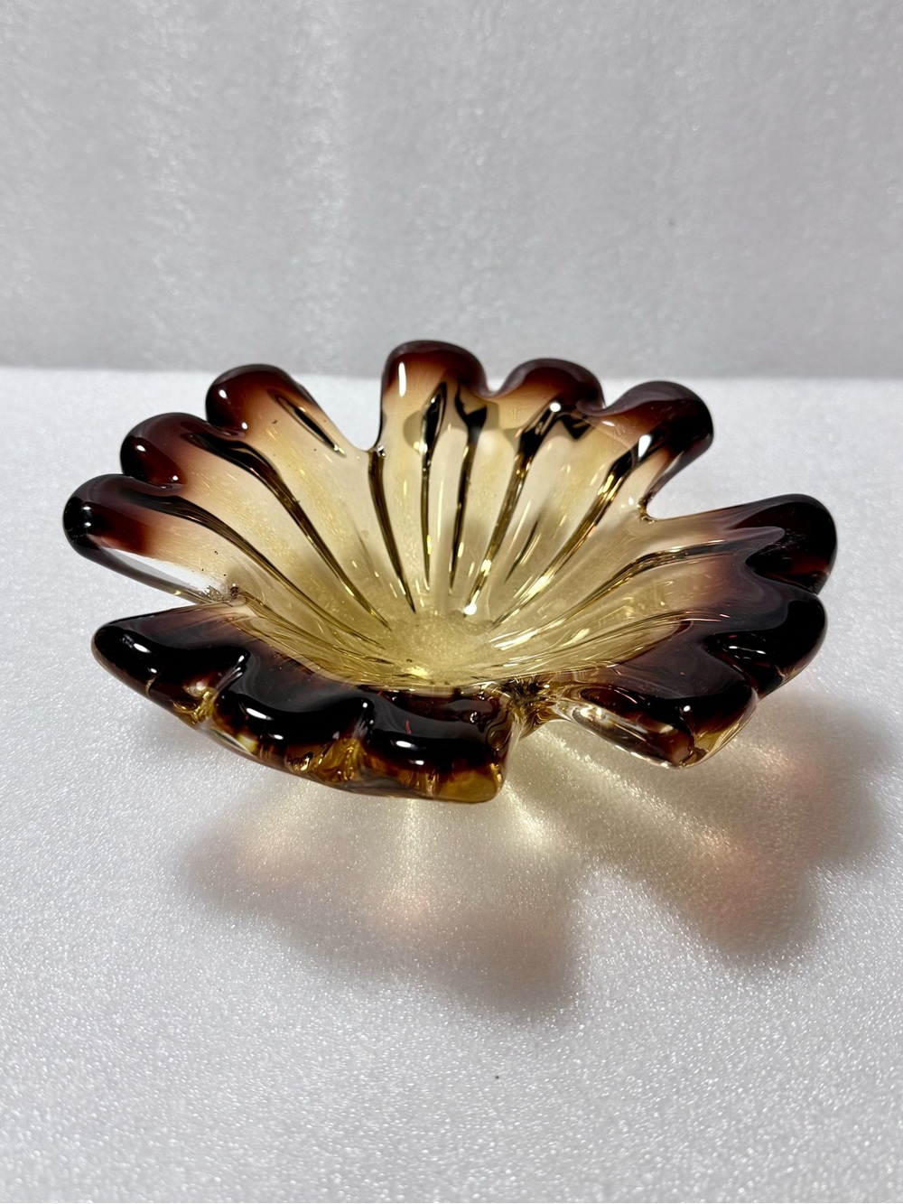 Vintage Murano Italian art glass dish bowl turkey tail amber
